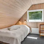 Beach Front Home In Asperup With Sauna Ferienhaus Asperup