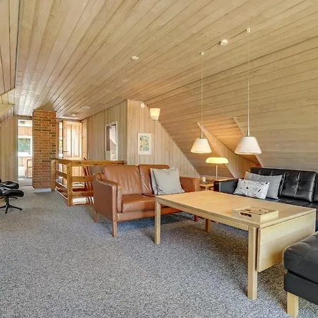 Nice In With Sauna *